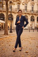 Carica l'immagine nel visualizzatore di Gallery, Tailleur giacca corta