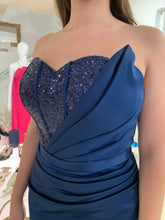 Carica l'immagine nel visualizzatore di Gallery, Abito corpetto paillettes