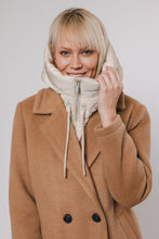 Carica l'immagine nel visualizzatore di Gallery, Collo e cappuccio - RITA CAPPELLI -DOMINIQUE-