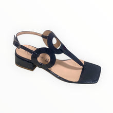 Carica l'immagine nel visualizzatore di Gallery, Infradito OOO