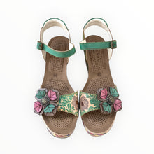 Carica l'immagine nel visualizzatore di Gallery, Sandalo zeppa LV