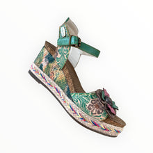 Carica l'immagine nel visualizzatore di Gallery, Sandalo zeppa LV