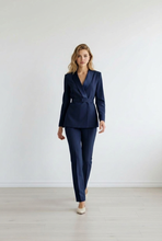 Carica l'immagine nel visualizzatore di Gallery, Tailleur cintina
