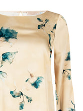 Carica l&#39;immagine nel visualizzatore di Gallery, Maglia floreale
