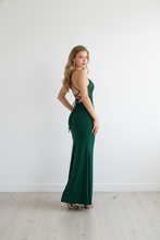 Carica l'immagine nel visualizzatore di Gallery, Sirena corpetto paillettes
