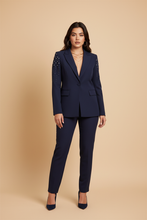 Carica l'immagine nel visualizzatore di Gallery, Tailleur manica strass 
