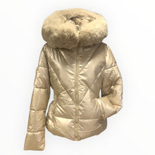 Carica l'immagine nel visualizzatore di Gallery, Piumino satin 
