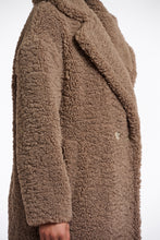 Carica l&#39;immagine nel visualizzatore di Gallery, Cappotto teddy

