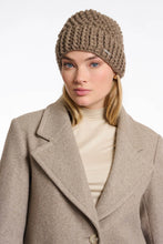 Carica l&#39;immagine nel visualizzatore di Gallery, Beanie pompon
