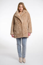 Carica l&#39;immagine nel visualizzatore di Gallery, Cappotto teddy midi

