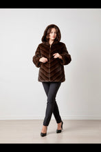 Carica l&#39;immagine nel visualizzatore di Gallery, Mantella visone
