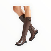 Carica l&#39;immagine nel visualizzatore di Gallery, Cavallerizzo Laura Biagiotti 
